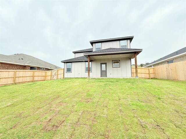 247 Fawn Ridge Dr, Copperas Cove, TX 76522 - rear view of property featuring board and batten siding