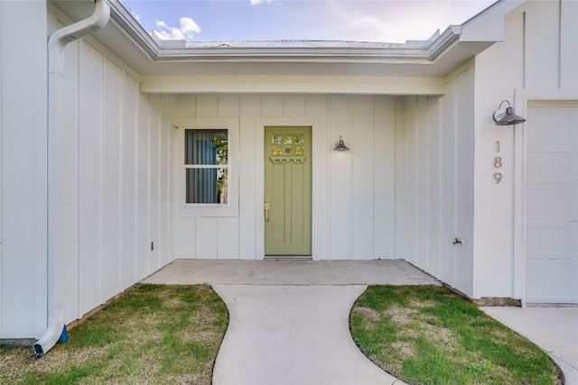 view of doorway to property