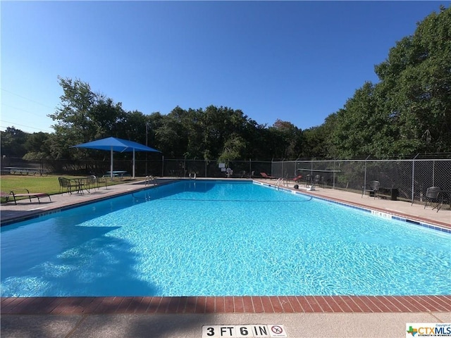 Listing photo 3 for 5500 Cliff Ln, Temple TX 76502