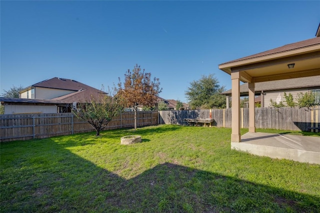 view of yard with a patio