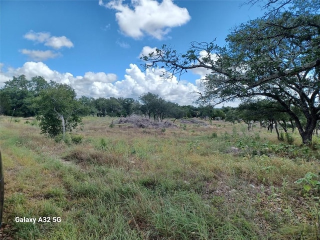 Listing photo 3 for 720NOMAD Nomad Dr, Spicewood TX 78669