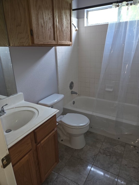 700 N Faircrest Dr, Buda, TX 78610 - photo 10