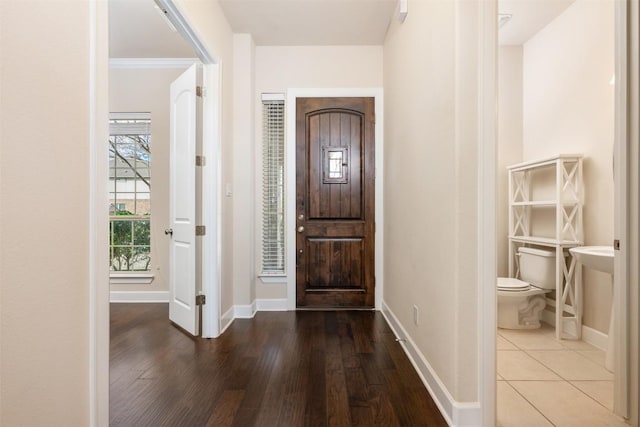 2715 Mariposa Way, Round Rock, TX 78665 - foyer entrance with wood finished floors