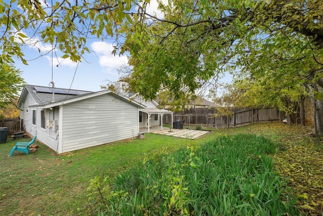 view of yard with a patio