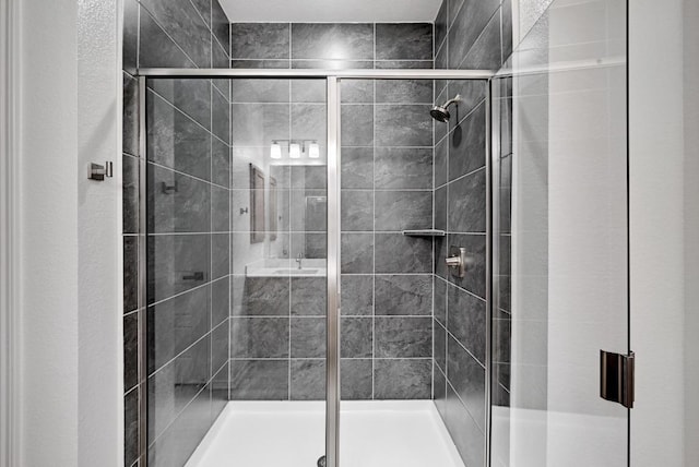 8004 Tranquil Glade Trl, Austin, TX 78744 - bathroom with a shower stall