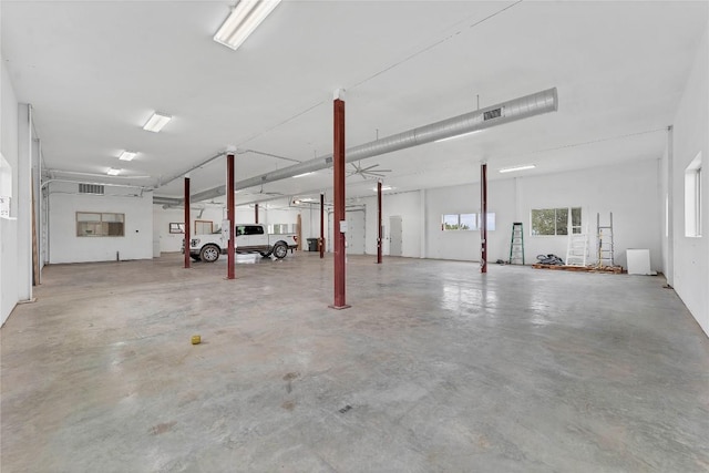 176 Elk Rdg, Canyon Lake, TX 78133 - garage with visible vents