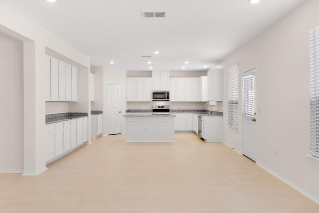 8010 Tranquil Glade Trl, Austin, TX 78744 - photo 12