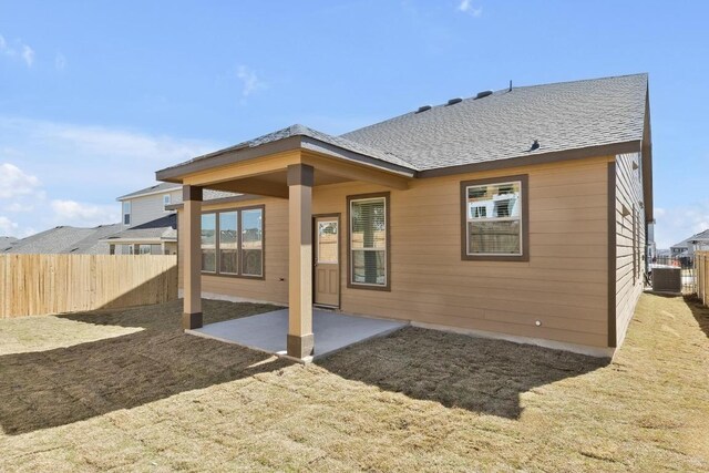 8010 Tranquil Glade Trl, Austin, TX 78744 - photo 29