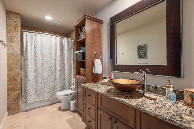 bathroom with visible vents, toilet, recessed lighting, shower / tub combo, and vanity