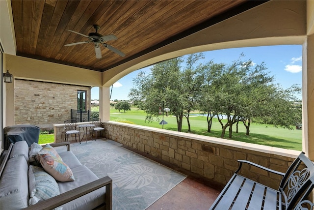 view of patio / terrace featuring outdoor lounge area and ceiling fan