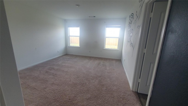 view of carpeted spare room