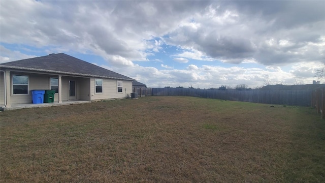 view of yard featuring central AC