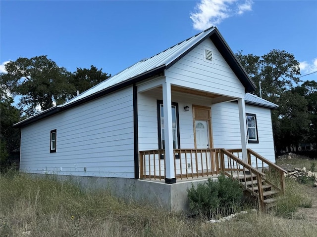 view of front of home