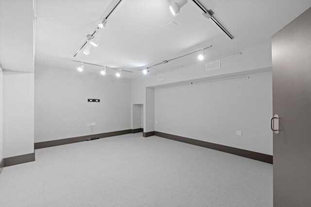2204 Meadowbrook Dr, Austin, TX 78703 - photo 27