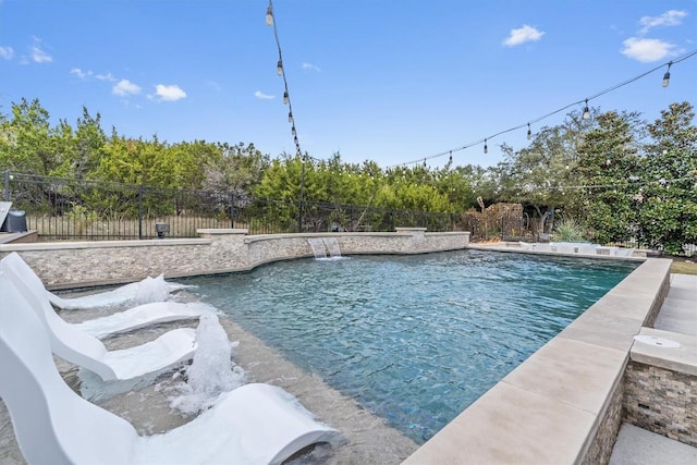 view of pool with pool water feature