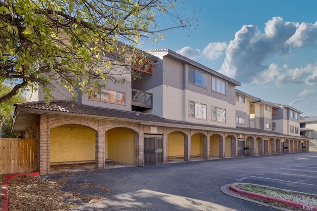 806 W 24th St Unit 300, Austin, TX 78705 - view of property featuring uncovered parking
