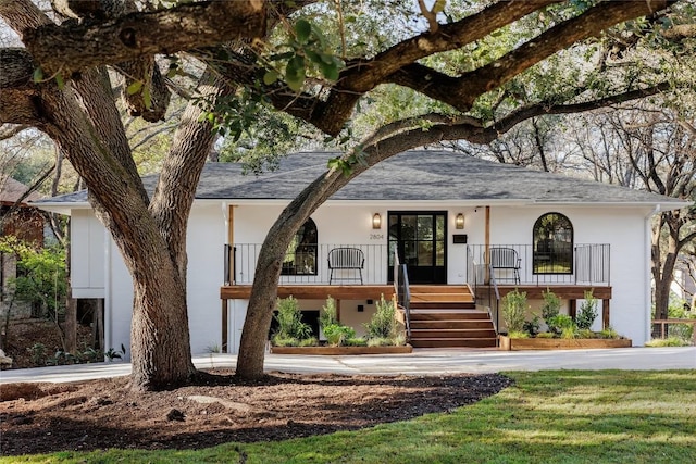 view of front of house