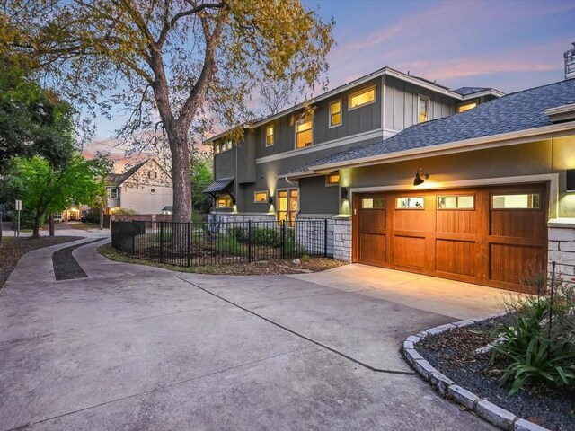 view of front facade with a garage