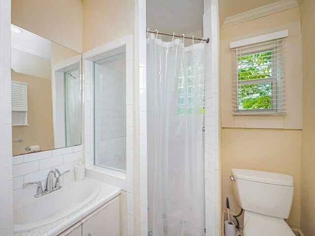 1159 Navasota St, Austin, TX 78702 - photo 7