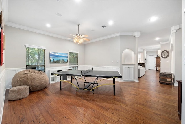 204 Woodland Park, Georgetown, TX 78633 - rec room with ornamental molding, a wainscoted wall, ceiling fan, hardwood / wood-style floors, and recessed lighting