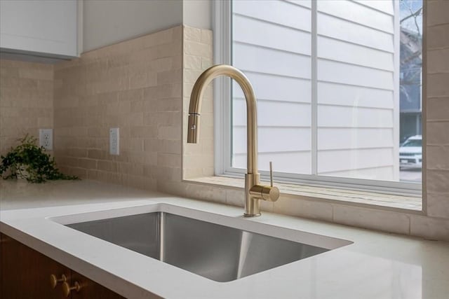 interior details featuring sink