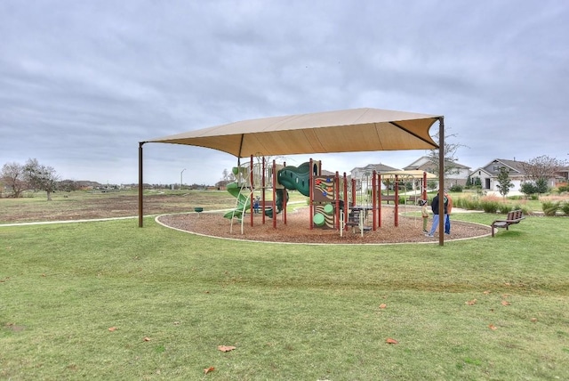 view of jungle gym featuring a yard