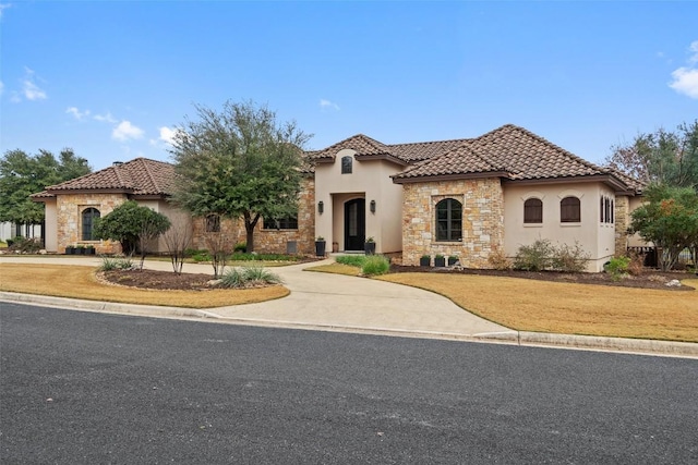 view of mediterranean / spanish house