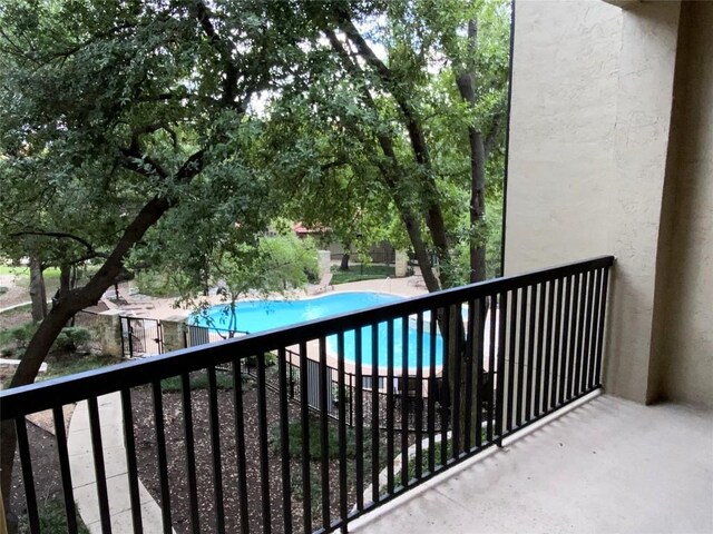 9525 N Capital Of Texas Hwy Unit 623, Austin, TX 78759 - balcony with view of pool area