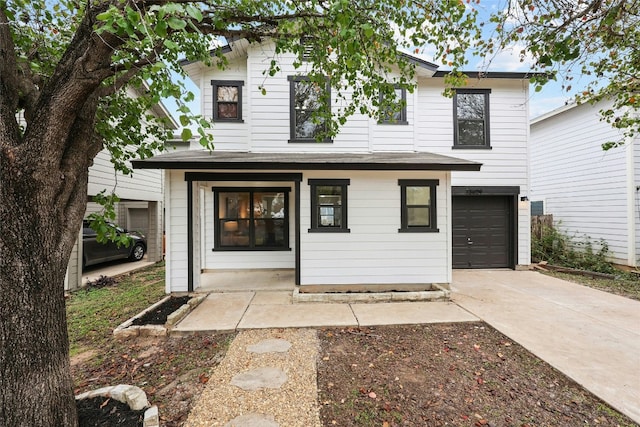 view of front facade with a garage