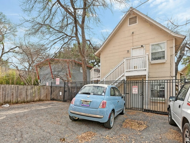 view of front of house