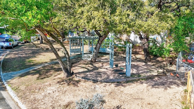 5712 Sam Houston Cir, Austin, TX 78731 - photo 9