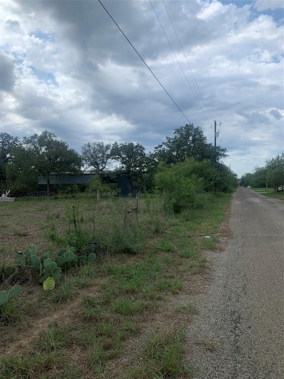 Listing photo 2 for 0 Shady Forest Dr, Granite Shoals TX 78654