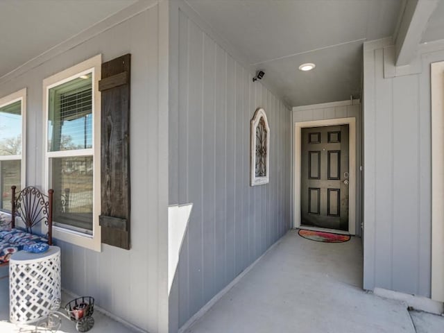 property entrance with a porch