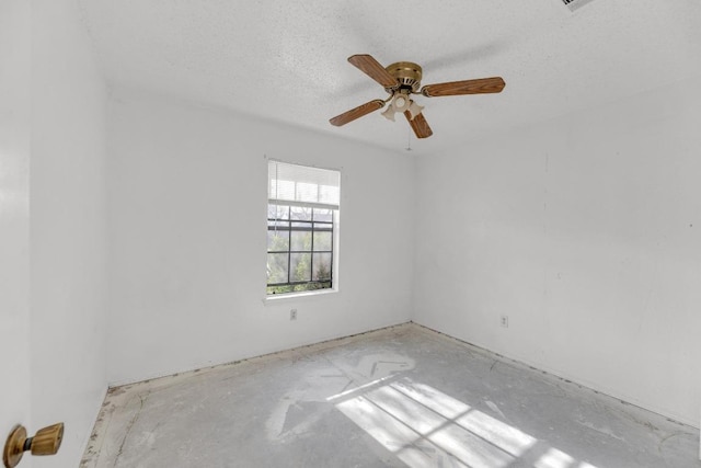 16048 Stoneham Cir, Pflugerville, TX 78660 - photo 13