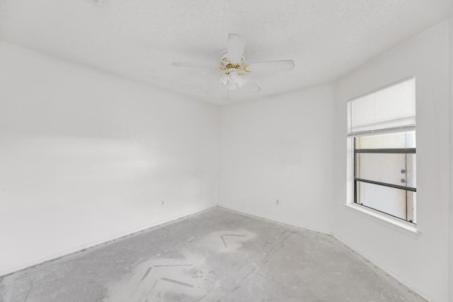 16048 Stoneham Cir, Pflugerville, TX 78660 - photo 18
