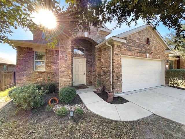 view of front of property featuring a garage