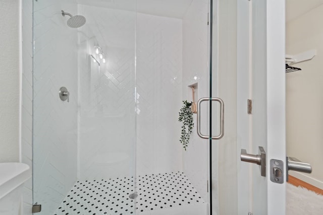 bathroom featuring walk in shower