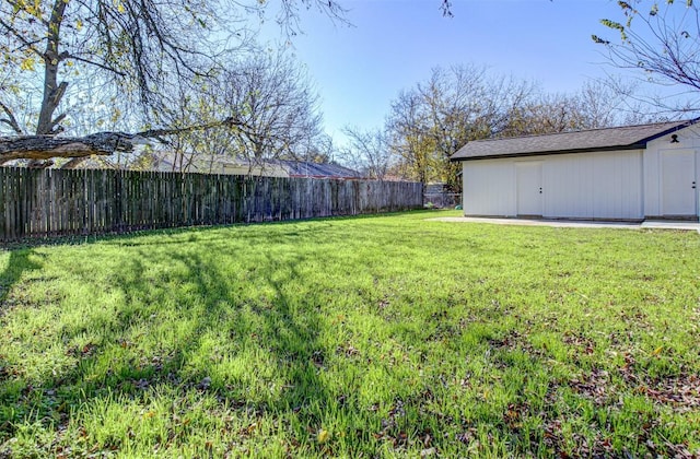 505 Magnolia St, Bastrop, TX 78602 - view of yard