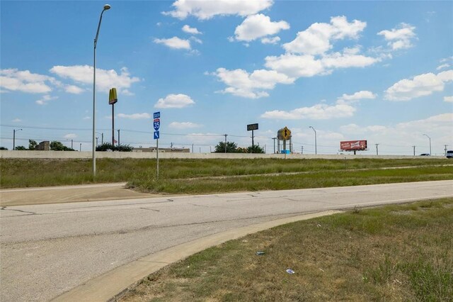 576 Town Center Loop, Jarrell, TX 76537