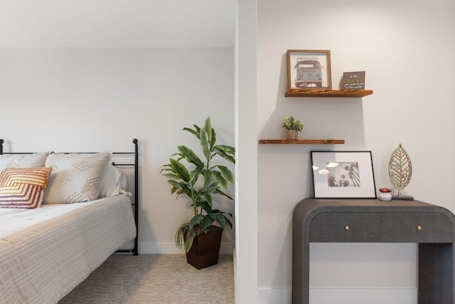 bedroom with carpet flooring