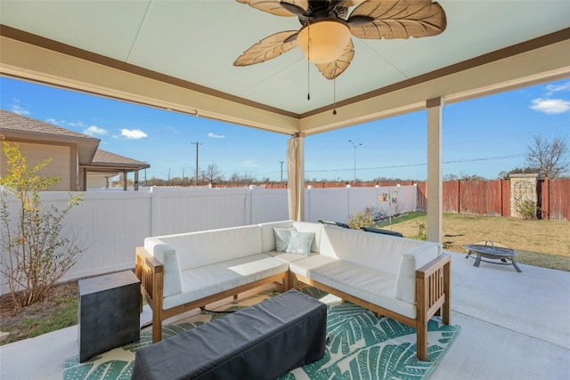 view of patio / terrace featuring outdoor lounge area and ceiling fan