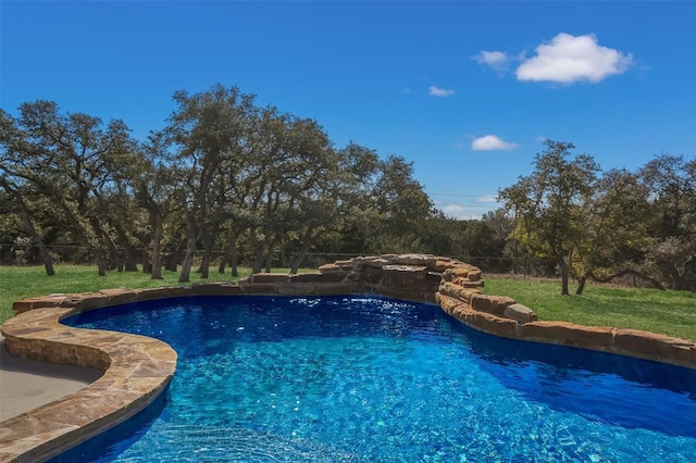 view of outdoor pool