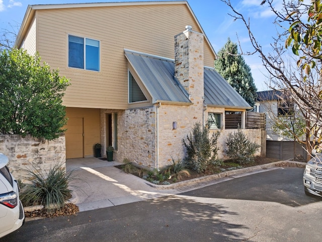 view of front of house