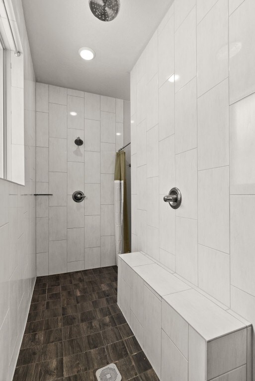 bathroom featuring walk in shower