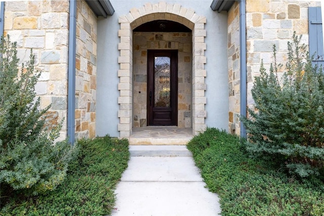 604 Hannahs Run, New Braunfels, TX 78130 - property entrance featuring stone siding