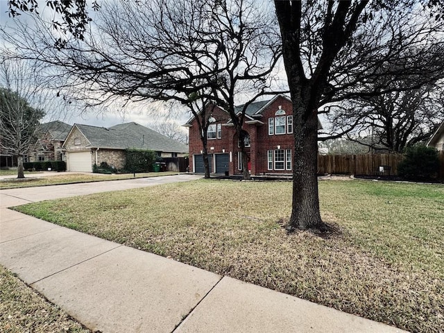 view of front facade with a front lawn