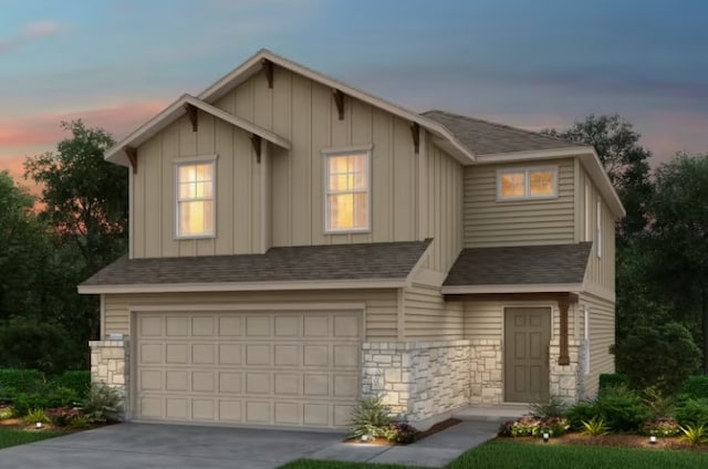 view of front facade with a garage