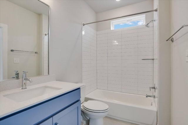 832 Venus Cir, Round Rock, TX 78664 - bathroom with vanity and tub / shower combination