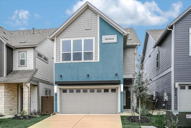 view of front of home featuring a garage