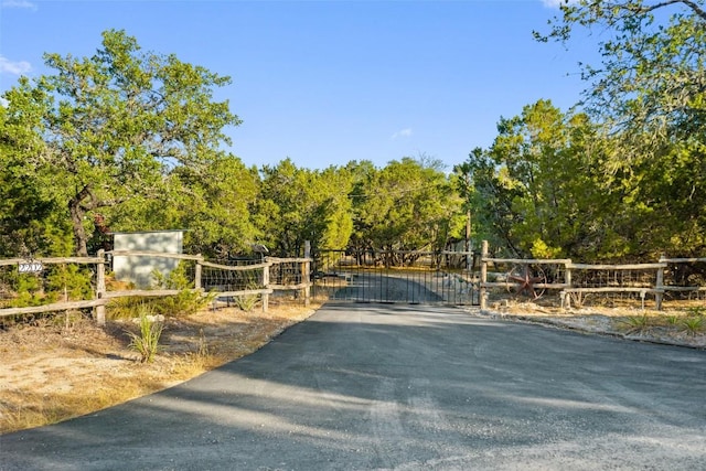 2202 Harmon Hills Rd, Dripping Springs, TX 78620 - photo 2